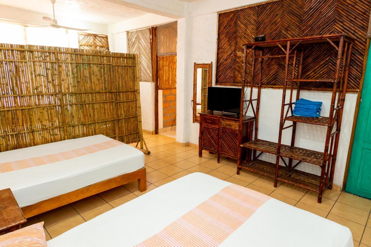 Casa Mexica Bungalows 지와타네호 외부 사진