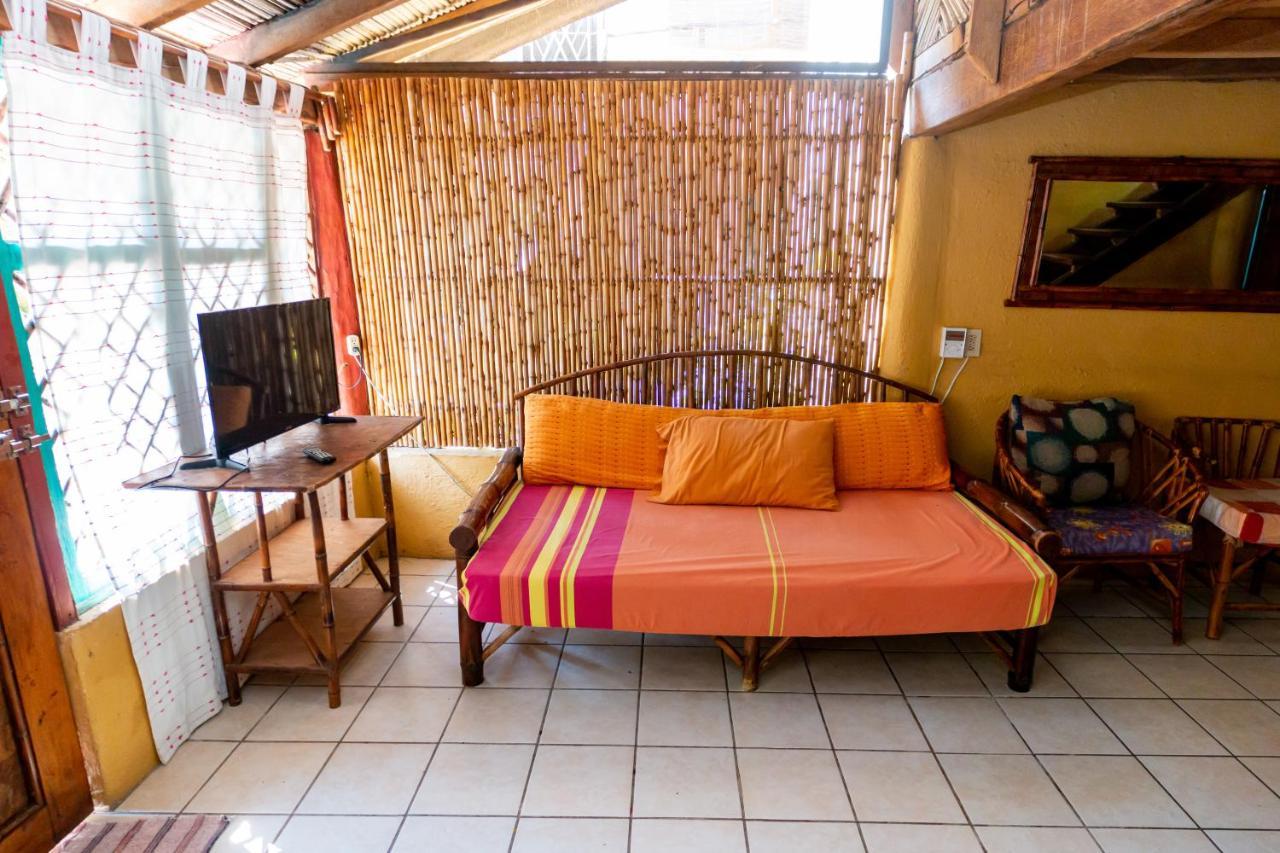 Casa Mexica Bungalows 지와타네호 외부 사진