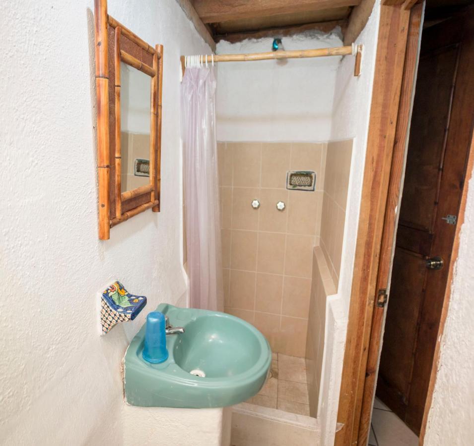 Casa Mexica Bungalows 지와타네호 외부 사진