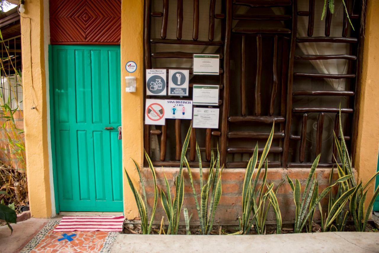 Casa Mexica Bungalows 지와타네호 외부 사진