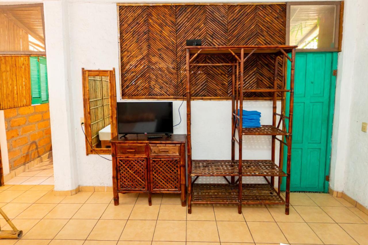 Casa Mexica Bungalows 지와타네호 외부 사진